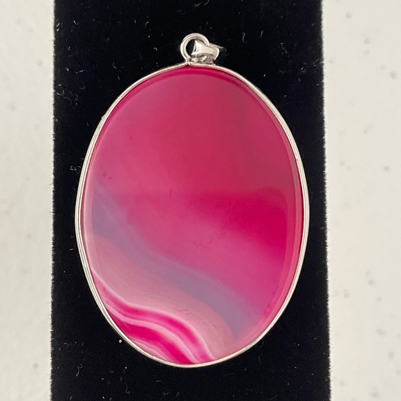 Pink Cabochon Pendant - Picture 2 of 5